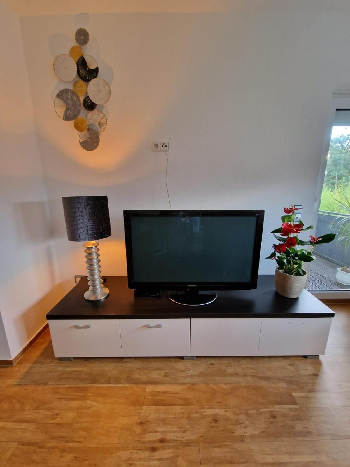 Ecocube Apartment2 Meppen14, Balkon, Kueche, Waschmaschine Kültér fotó